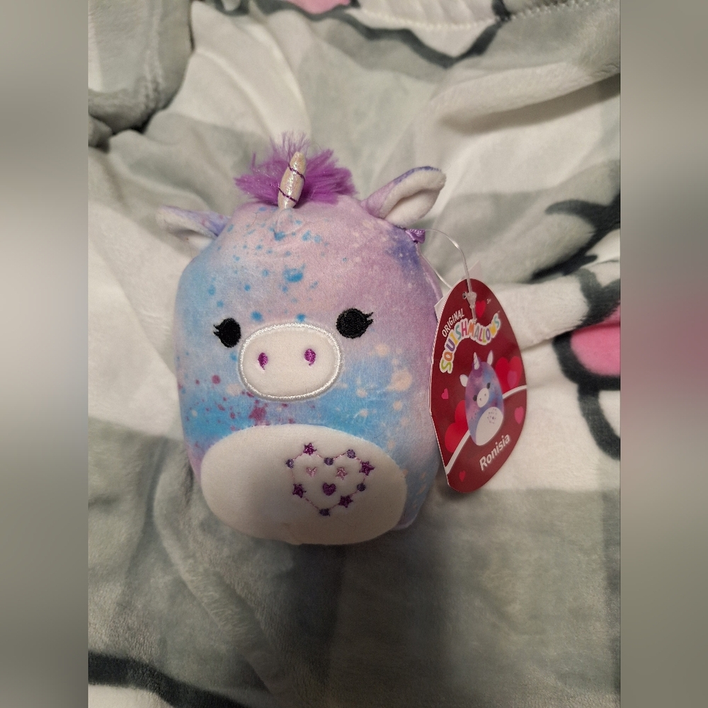 Squishmallow Ronisia 5"